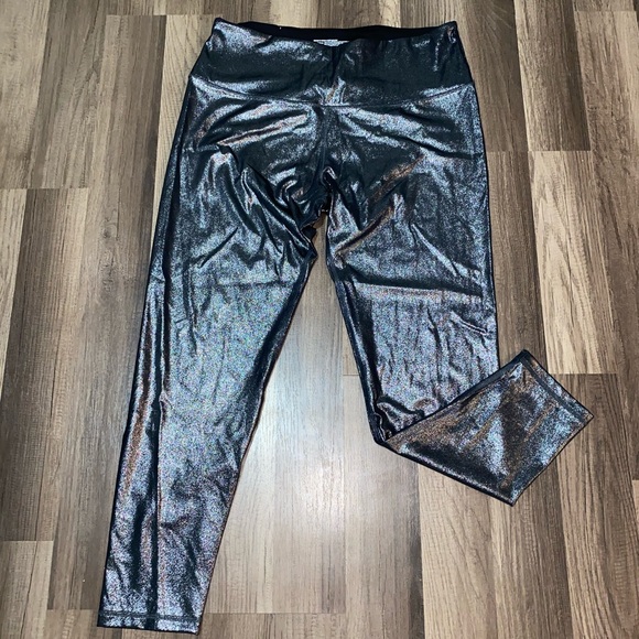 Victoria’s Secret sport leggings - Picture 4 of 10